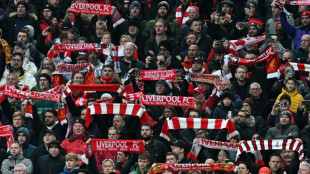 Torcida organizada do Liverpool compartilha preocupa&ccedil;&atilde;o de Klopp sobre frieza em Anfield