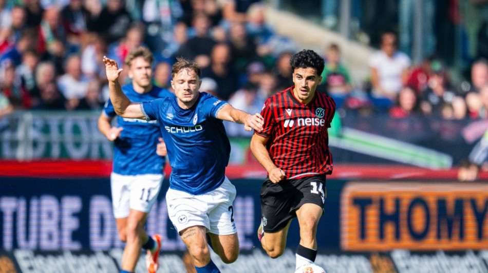 Sieg gegen Bielefeld: Hannover schlie&szlig;t zur Spitze auf