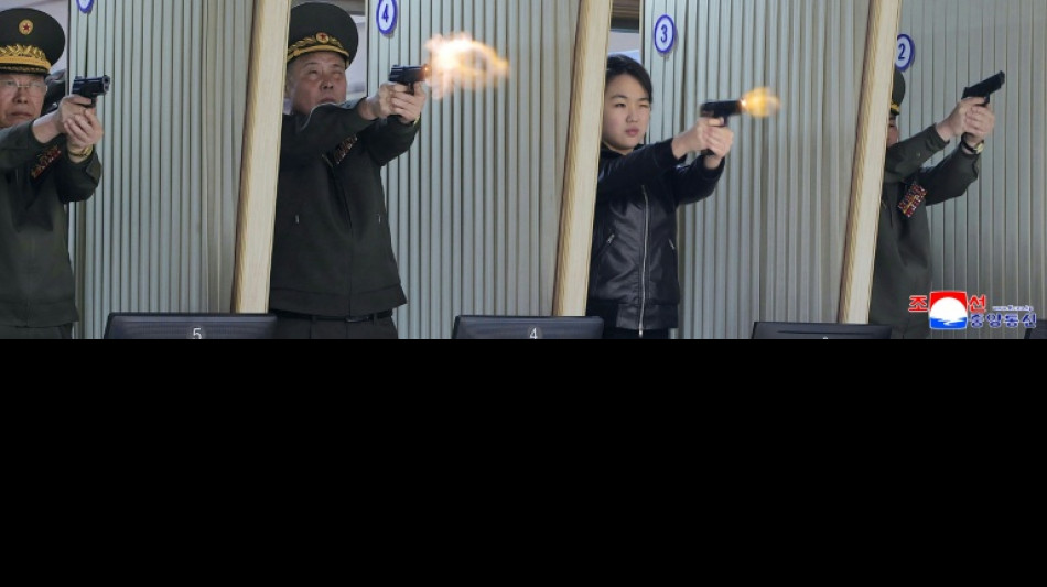 Cor&eacute;e du Nord: la fille de Kim Jong Un montr&eacute;e en train de tirer au pistolet
