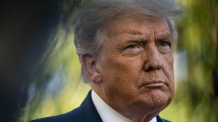 Trump demanda a Clinton por acusaciones de colusi&oacute;n con Rusia 