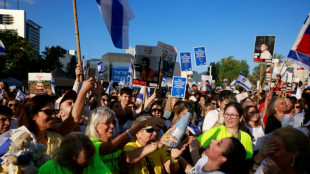 A Tel-Aviv, la place des Otages en liesse apr&egrave;s l'annonce de lib&eacute;rations par les m&eacute;dias