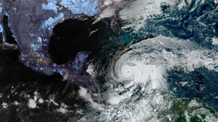 El hurac&aacute;n Melissa amenaza Jamaica con vientos de hasta 270 km/h