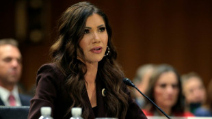 Trump demite a secret&aacute;ria de Seguran&ccedil;a Interna Kristi Noem