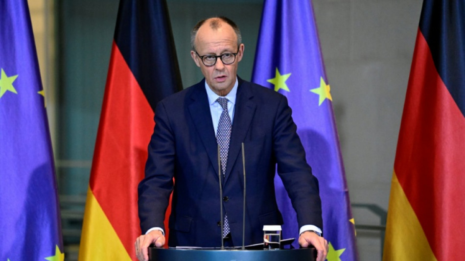 Merz kündigt "umfassende Rentenreform" für 2026 an