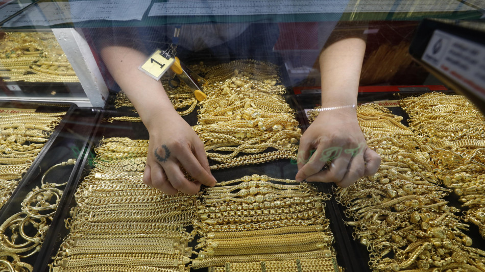 Oro in aumento a 5.118 dollari l'oncia (+0,99%)