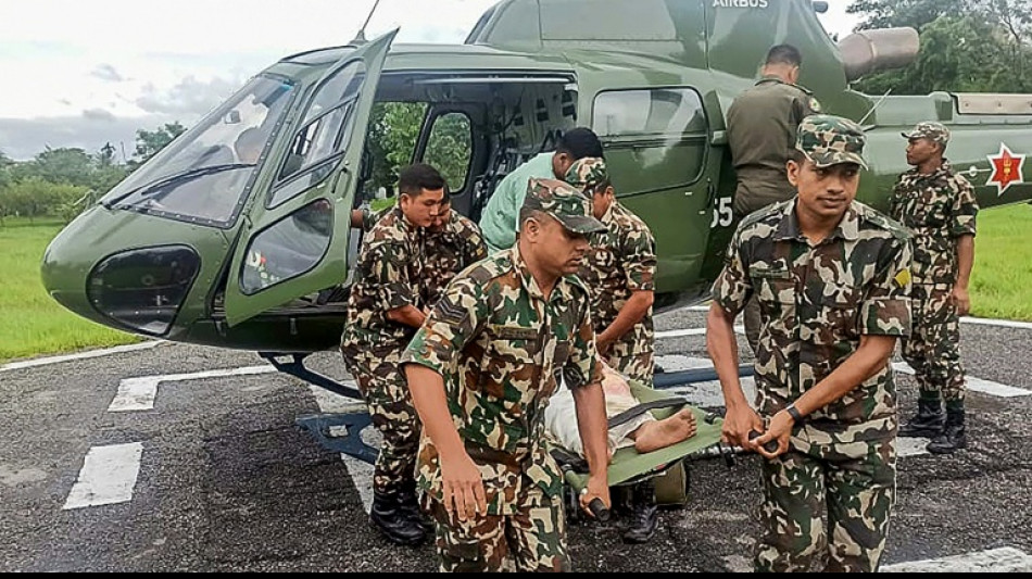 M&aacute;s de 60 muertos en India y Nepal por deslizamientos de tierra tras fuertes lluvias