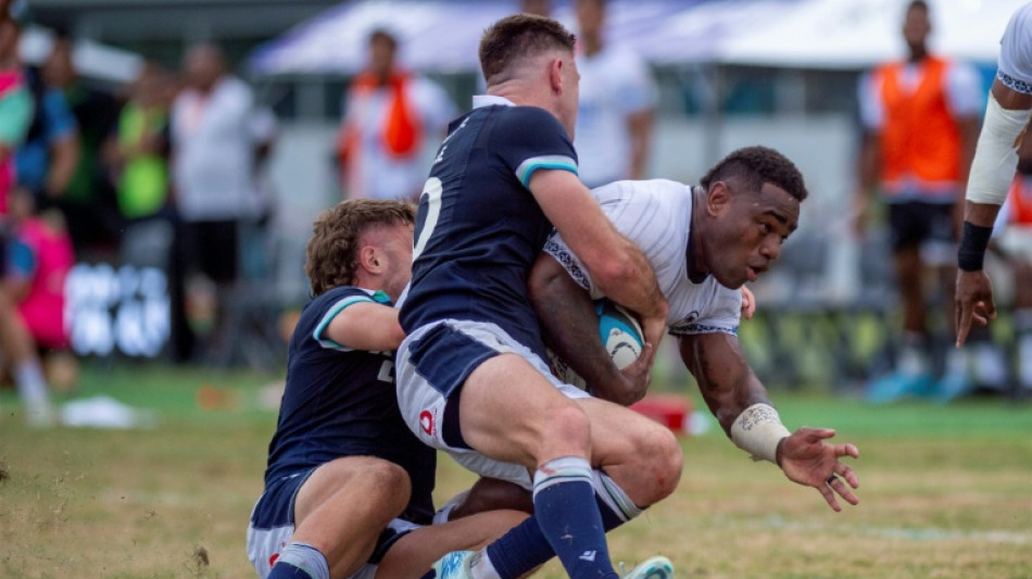 Sparkling Fiji score four tries beat error-prone Scotland 29-14