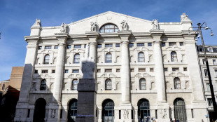 Borsa: Milano chiude in marginale calo, Ftse Mib -0,07%