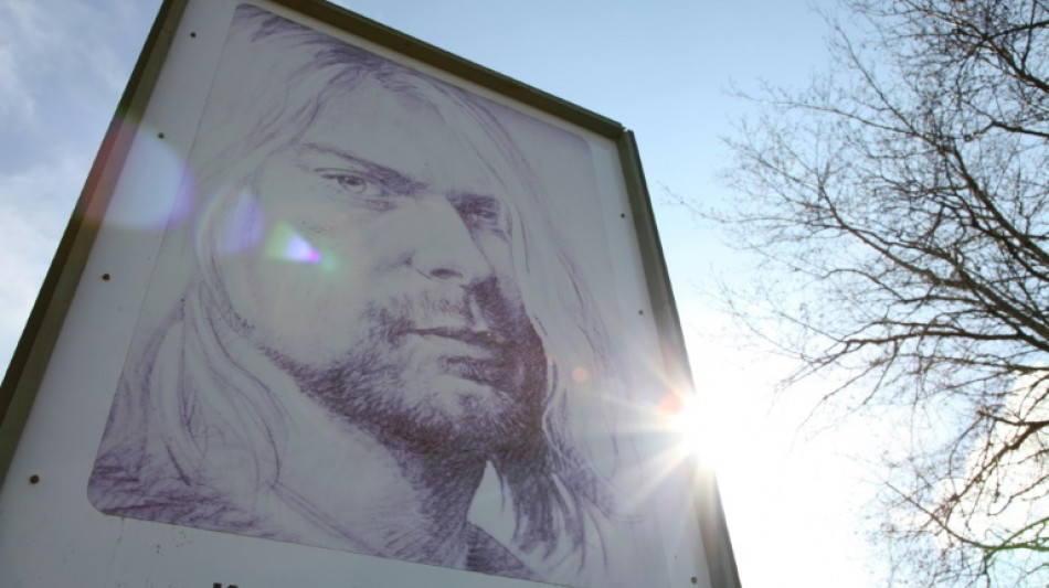 Juez de EEUU desestima demanda por la portada del beb&eacute; de disco de Nirvana