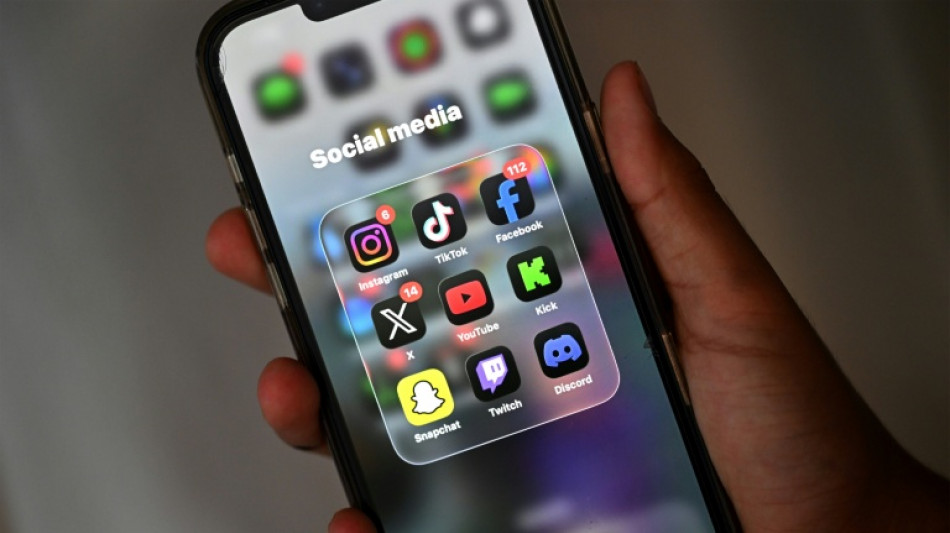 L'Australie annonce doubler les amendes pour violation de l'interdiction des r&eacute;seaux sociaux aux mineurs 