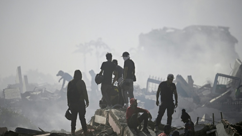 Ao menos 17 pa&iacute;ses enviam equipes de resgate &agrave; Venezuela ap&oacute;s terremotos