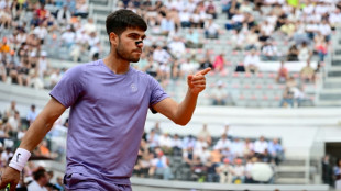 Tennis: Alcaraz se fait peur &agrave; Rome, Paolini dans le dernier carr&eacute;