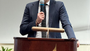 Bottega in Israele e Palestina per 'nuove relazioni nella speranza di pace'