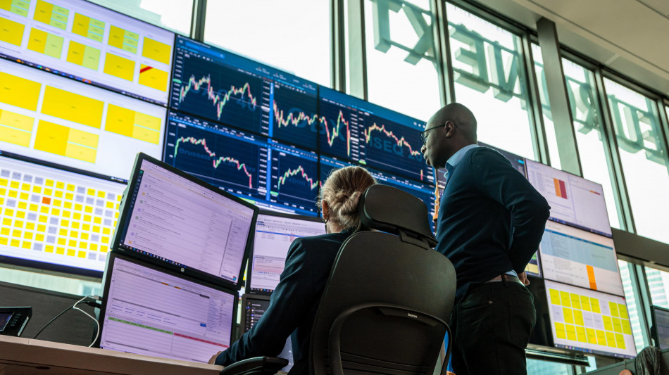 Borsa: Europa poco mossa, future Usa positivi, Milano +0,15%