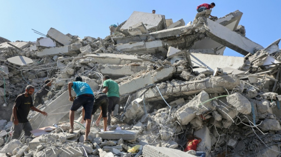 Gaza est&aacute; soterrada sob 61 milh&otilde;es de toneladas de escombros