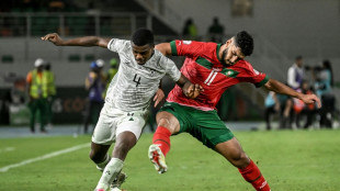 Morocco crush 10-man Niger to seal 2026 World Cup spot