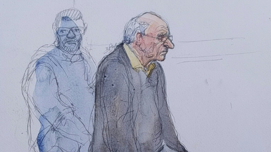 Pour le chirurgien pédocriminel Le Scouarnec, l'heure du verdict a sonné