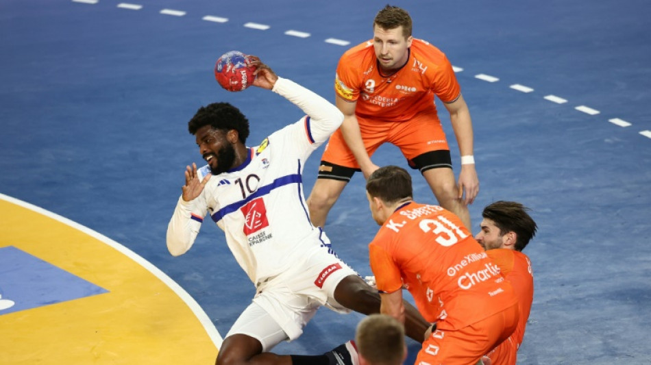 Mondial de hand: les Bleus en quarts face &agrave; leur pass&eacute;