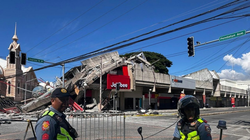 Al menos 15 muertos en Filipinas tras potente terremoto