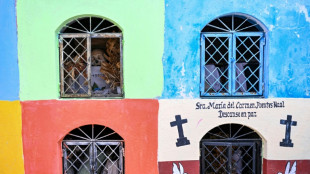 Au Mexique, bain de soleil pour les d&eacute;funts avant le Jour des morts