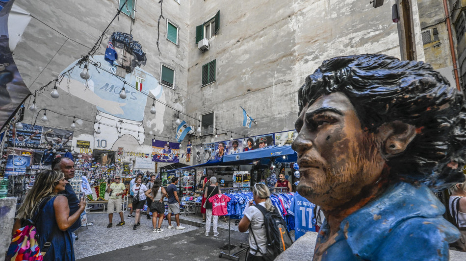 Argentina, due sorelle di Maradona accusate di frode commerciale