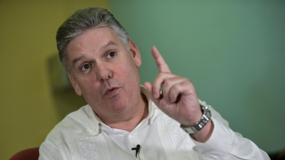 Condenan en Cuba a cadena perpetua a exministro de Econom&iacute;a 