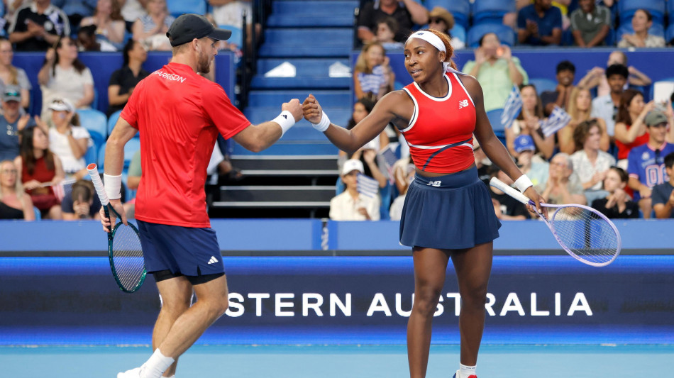 Tennis: Grecia eliminata, gli Usa in semifinale della United Cup