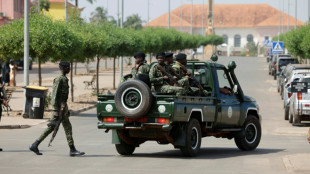 Coup d'Etat militaire en Guinée Bissau, président arrêté et élections suspendues