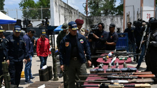 Autoridades ocupam quinto pres&iacute;dio na Venezuela