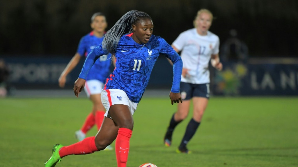 Francia, Canad&aacute;, Espa&ntilde;a: el f&uacute;tbol femenino se agita antes del Mundial