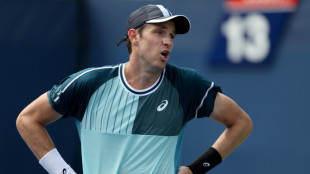 Jarry &eacute; eliminado por De Mi&ntilde;aur na terceira rodada do US Open