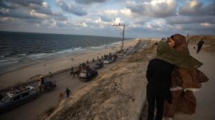 Al Jazeera, dall'alba 30 morti a Gaza