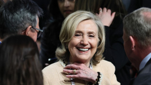 Hillary Clinton, nei file Epstein informazioni orribili e preoccupanti