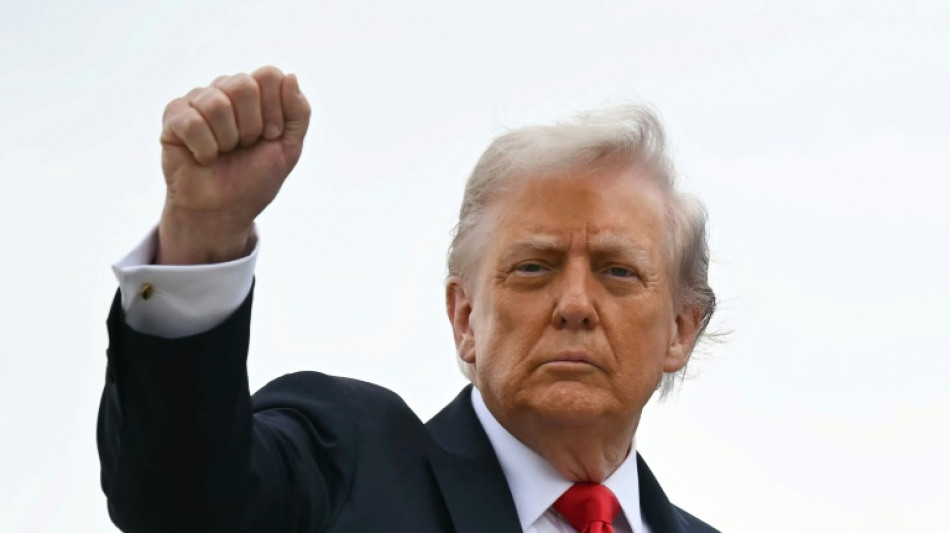 Trump afirma que EEUU "elimin&oacute;" tres embarcaciones venezolanas en total