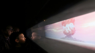 Trump call for nuclear tests sows confusion 