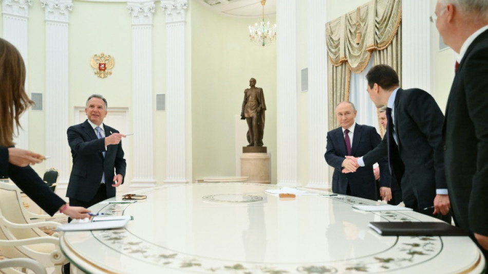Trump y Zelenski se re&uacute;nen  al margen del funeral del papa en Roma