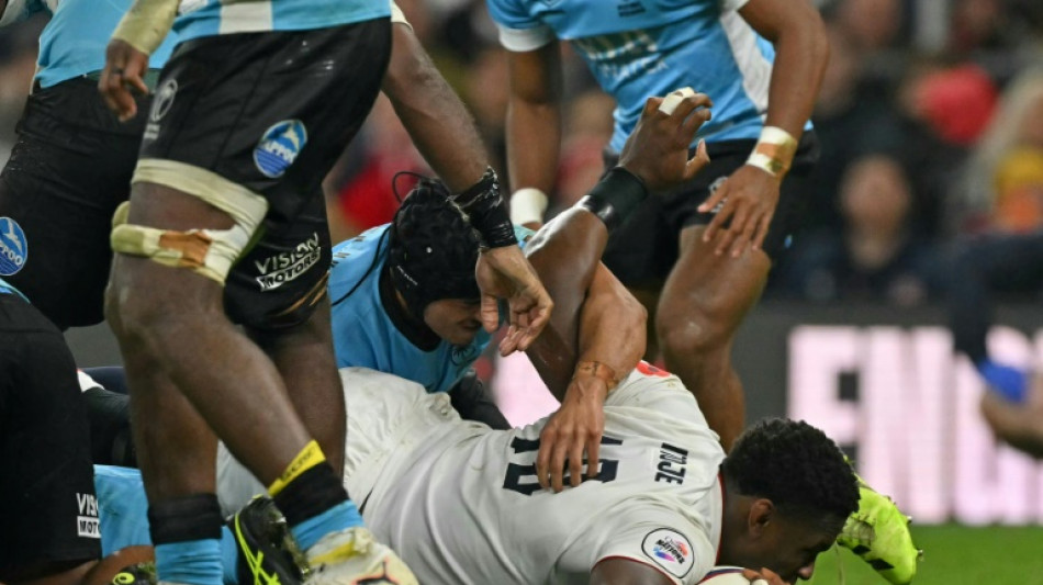 England see off Fiji to make it nine wins in a row 