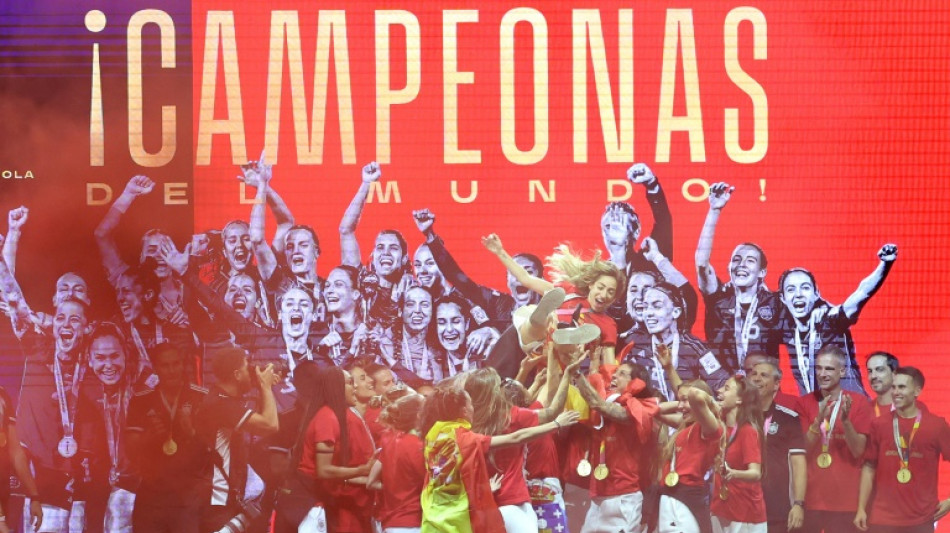 Madrid celebra el t&iacute;tulo con las campeonas del mundo