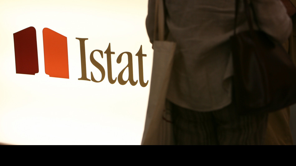 Istat, a luglio vendite al dettaglio +0,8% in valore, -0,6% in volume