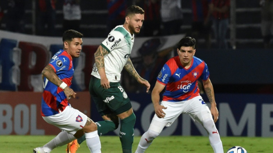Palmeiras vence Cerro Porte&ntilde;o (3-0) na Libertadores e fica perto da classifica&ccedil;&atilde;o