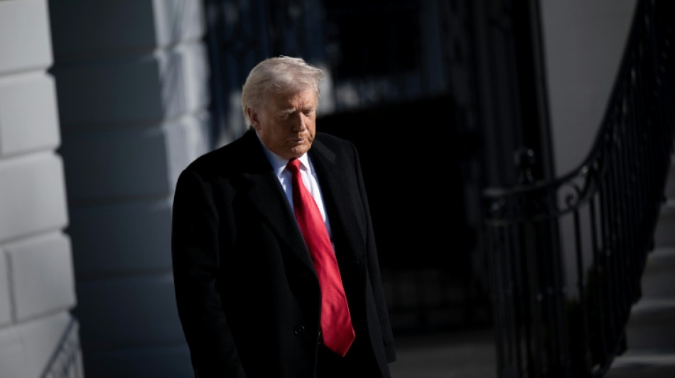 Trump pide recortar tasas "significativamente" con la inflaci&oacute;n estable en EEUU