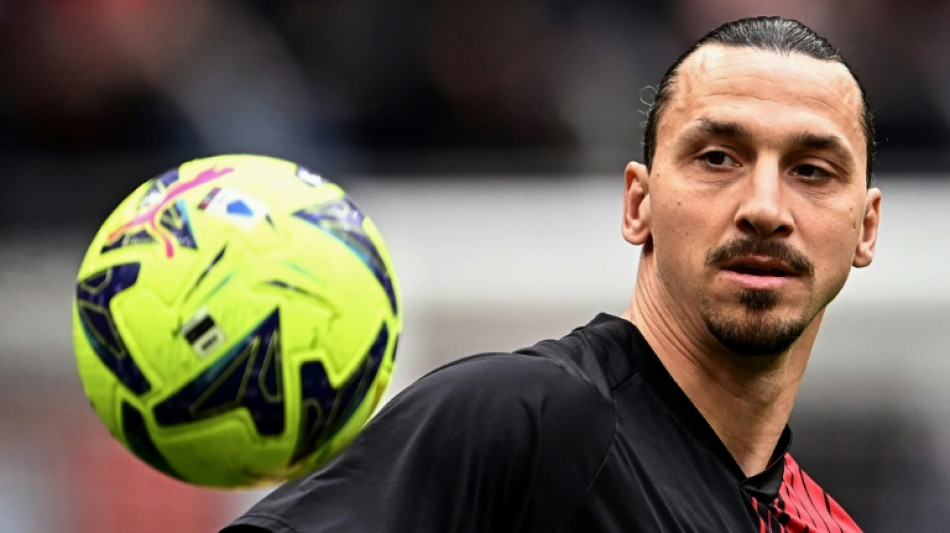 Milan anuncia sa&iacute;da de Ibrahimovic