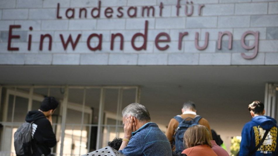 Zahl der Einb&uuml;rgerungen in Deutschland 2024 auf Rekord gestiegen