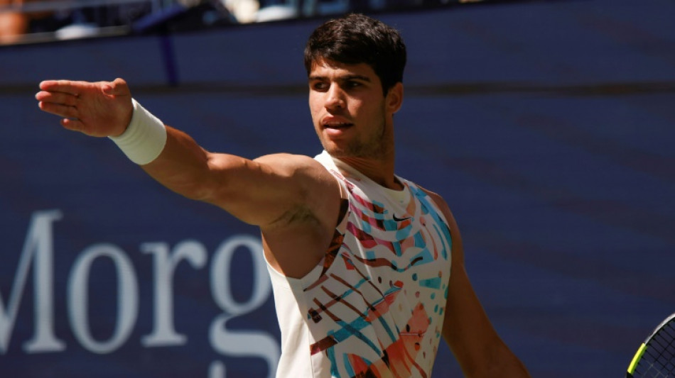 Alcaraz vence Daniel Evans e vai &agrave;s oitavas do US Open