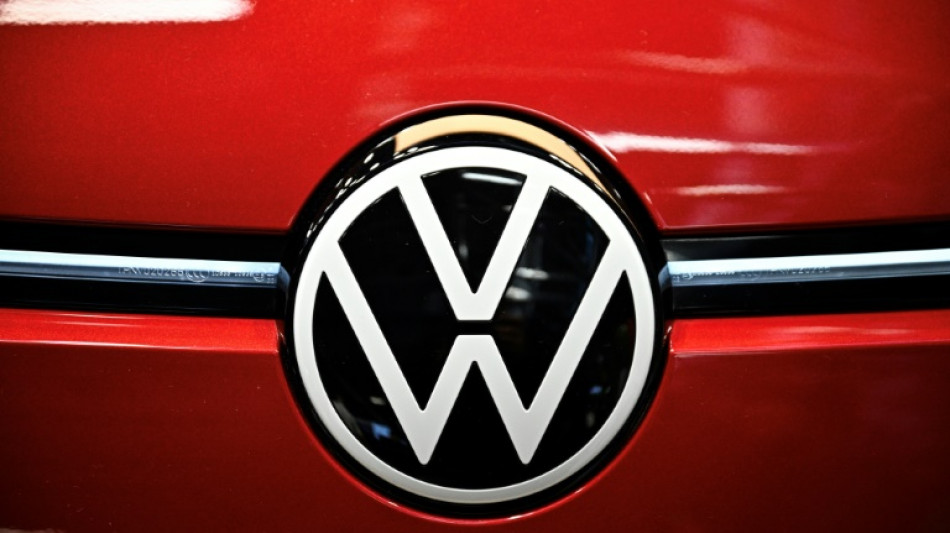 Volkswagen s'enfonce dans la crise et veut tailler encore dans ses co&ucirc;ts