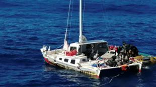 Llega a M&eacute;xico n&aacute;ufrago australiano que fue rescatado por barco atunero