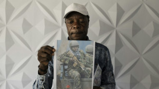 Quenianos relatam mentiras e traumas do recrutamento for&ccedil;ado russo