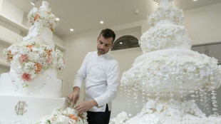 O seleto mundo dos bolos de casamento superluxuosos