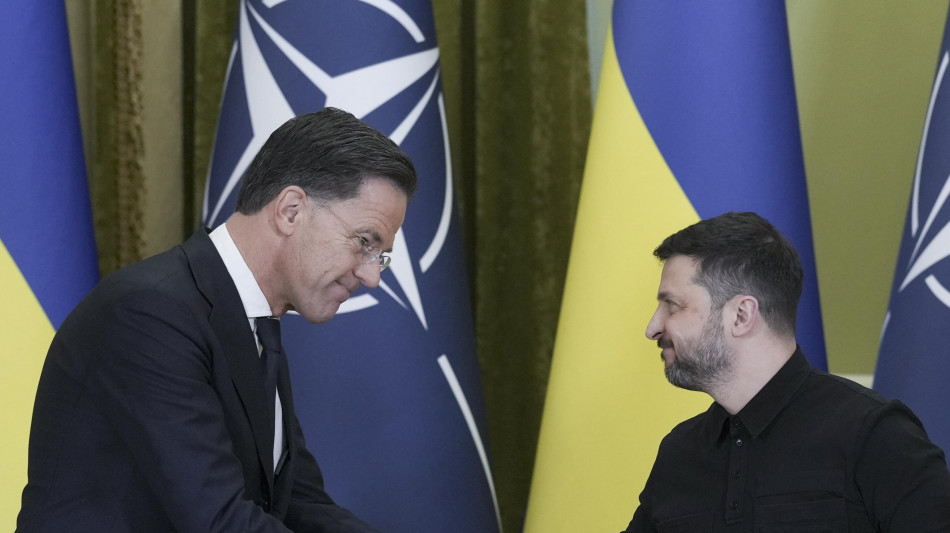 Ucraina: Media, funzionari Nato affermano che il Giappone intende unirsi al Purl