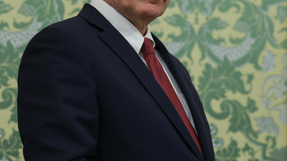 Cremlino, 'in Ucraina si svolgano le elezioni presidenziali'